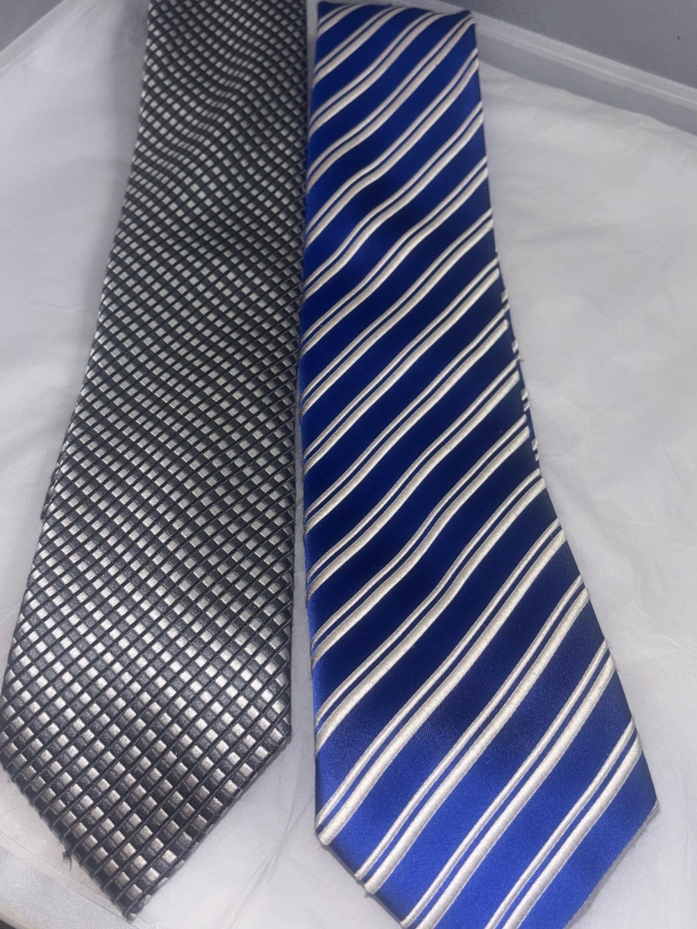 Classic Blue & Silver Men’s Necktie Set Donald J Trump Collection